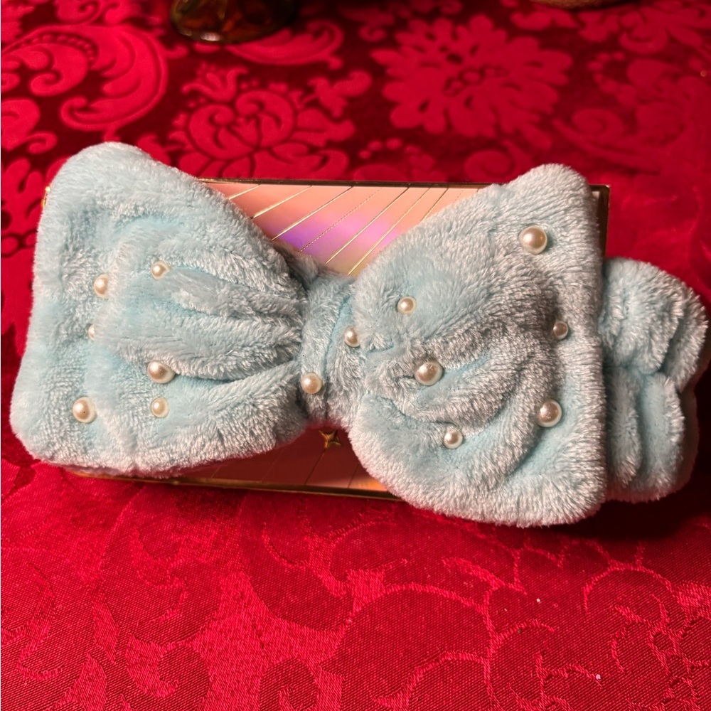 Blue plush Headband with pearls